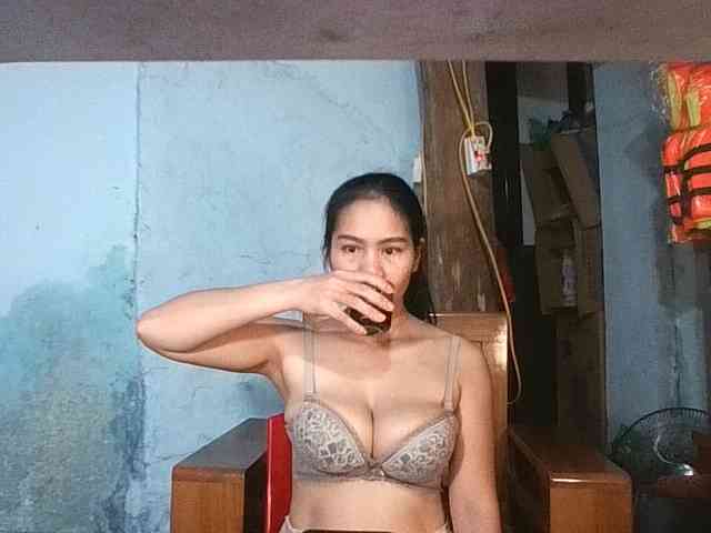 EllaShow93