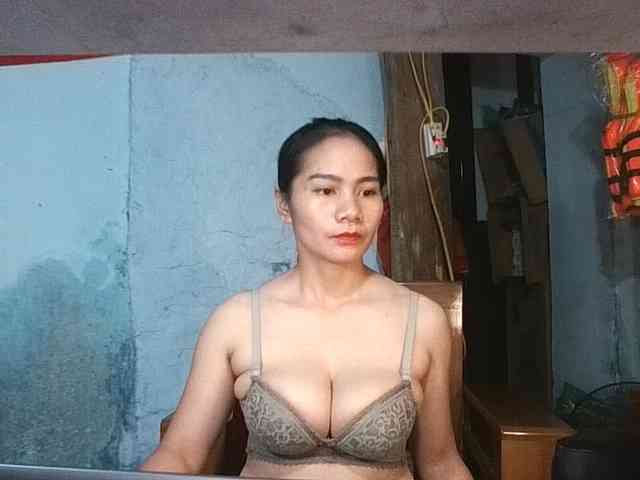 EllaShow93