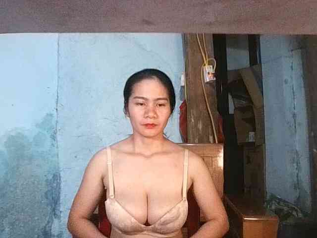 EllaShow93