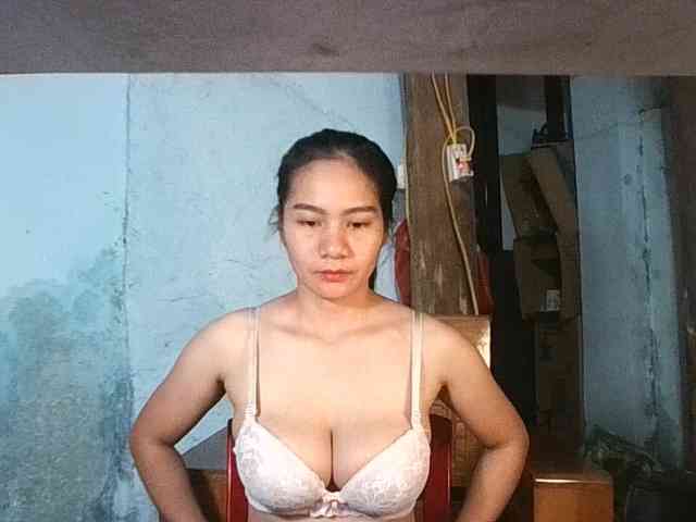 EllaShow93
