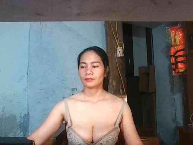 EllaShow93