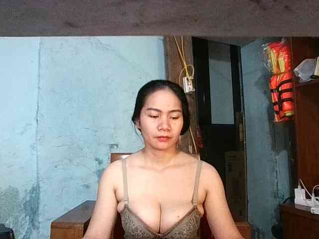 EllaShow93