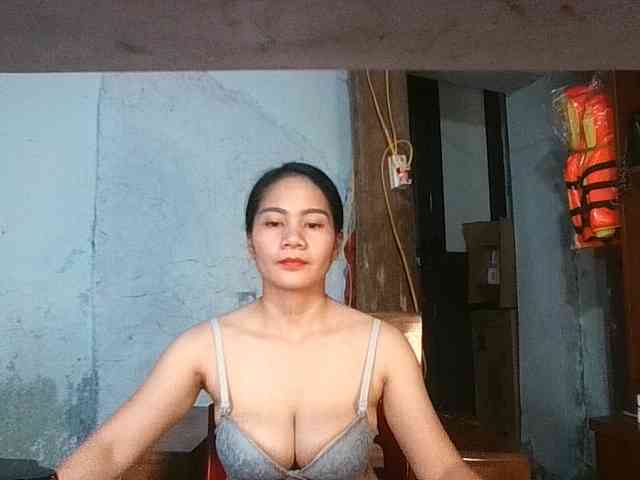 EllaShow93