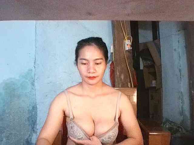 EllaShow93