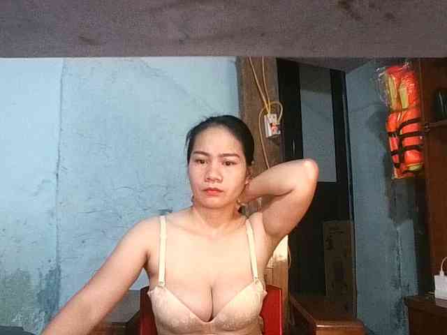 EllaShow93