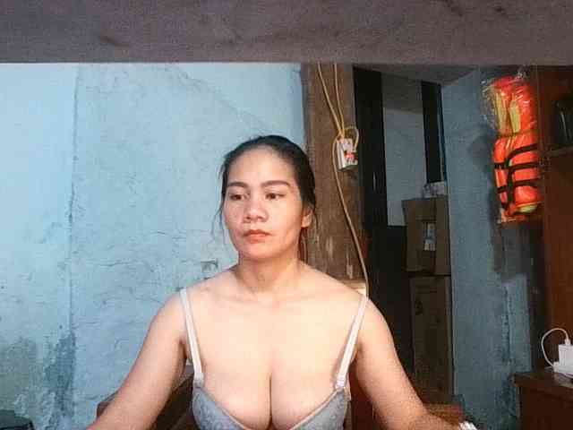EllaShow93
