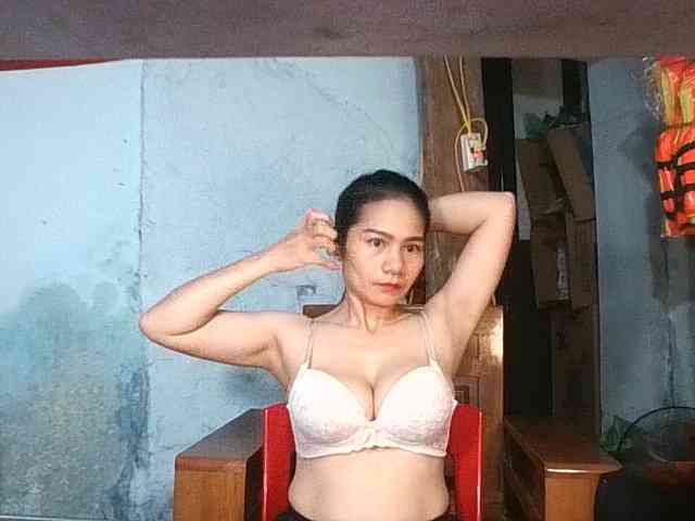 EllaShow93