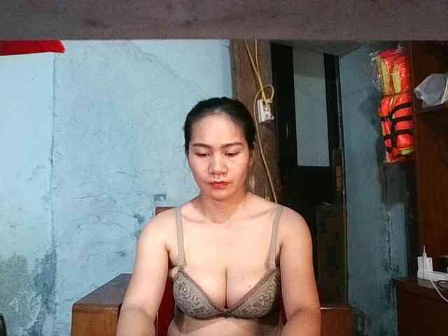 EllaShow93