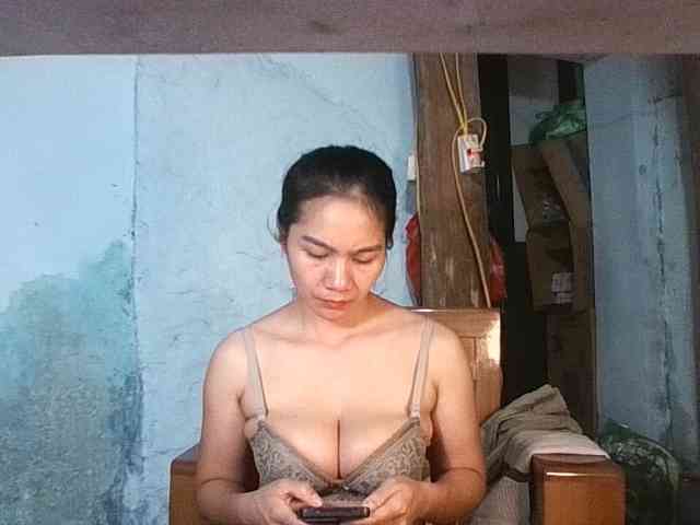 EllaShow93