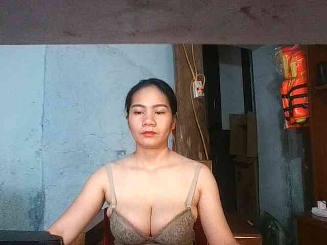 EllaShow93