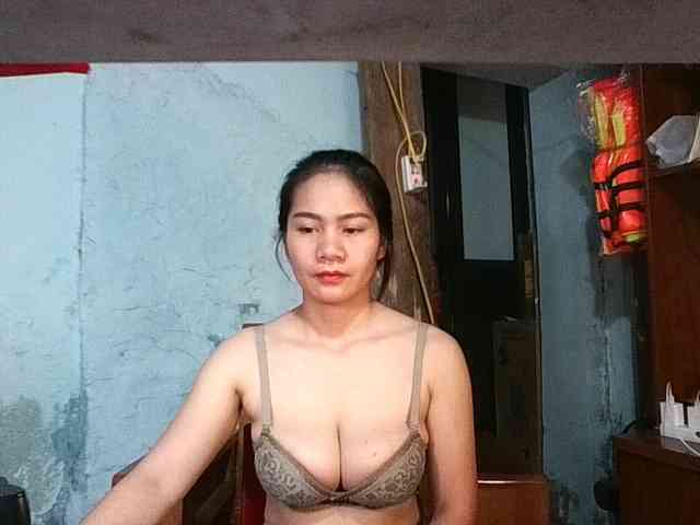 EllaShow93