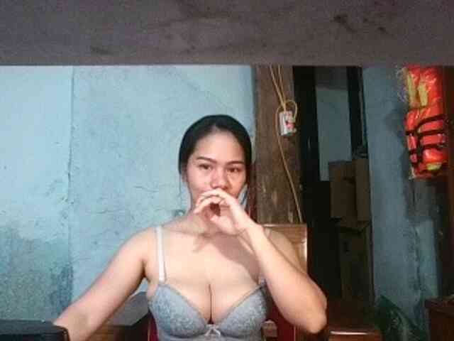 EllaShow93