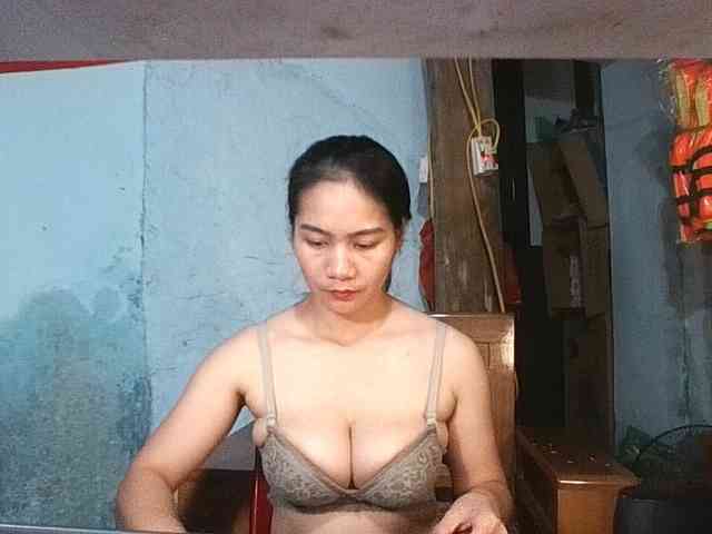 EllaShow93
