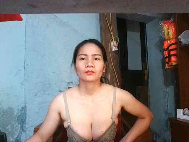 EllaShow93