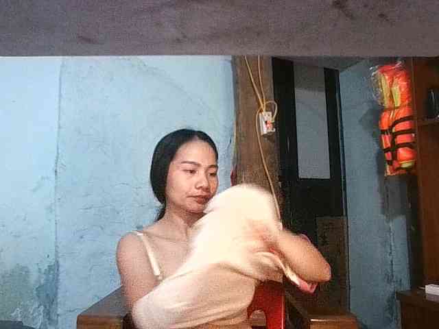 EllaShow93