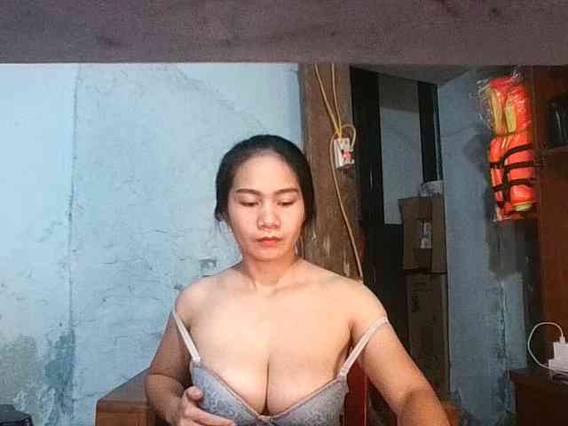 EllaShow93