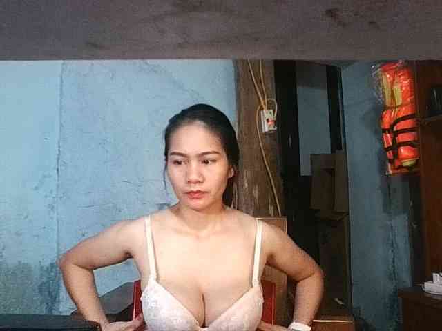 EllaShow93