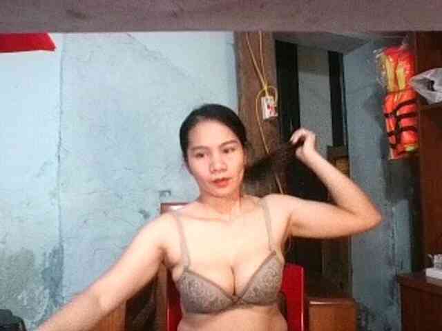 EllaShow93