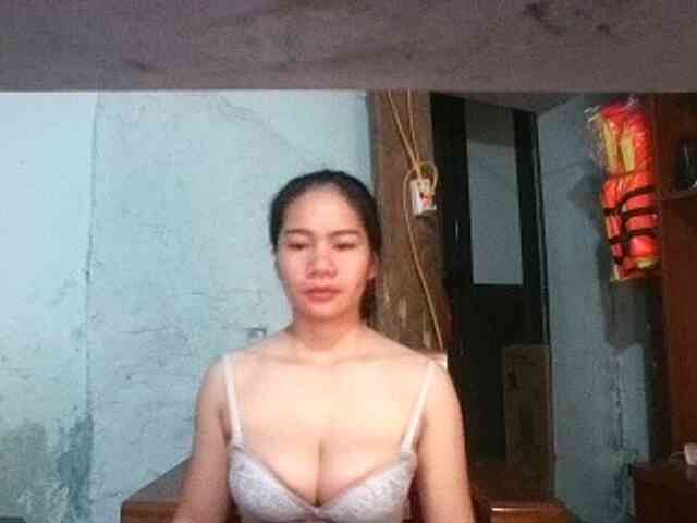 EllaShow93