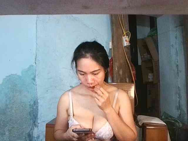 EllaShow93