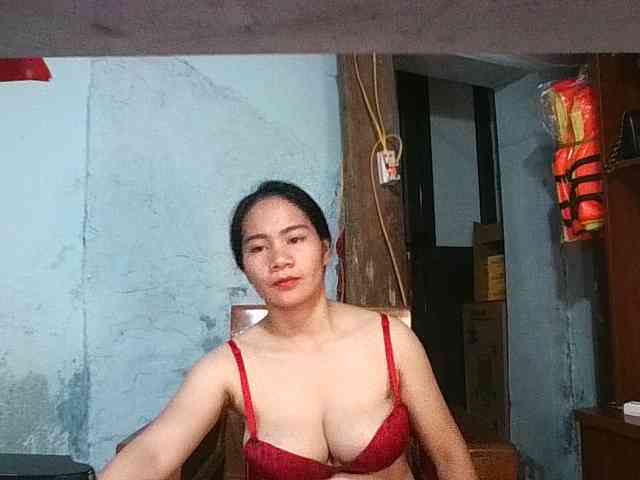EllaShow93 webcam