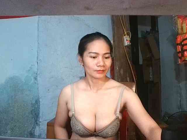 EllaShow93