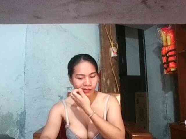 EllaShow93