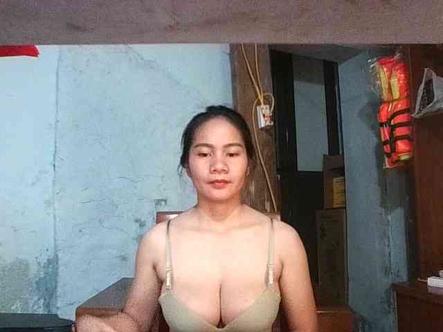 EllaShow93