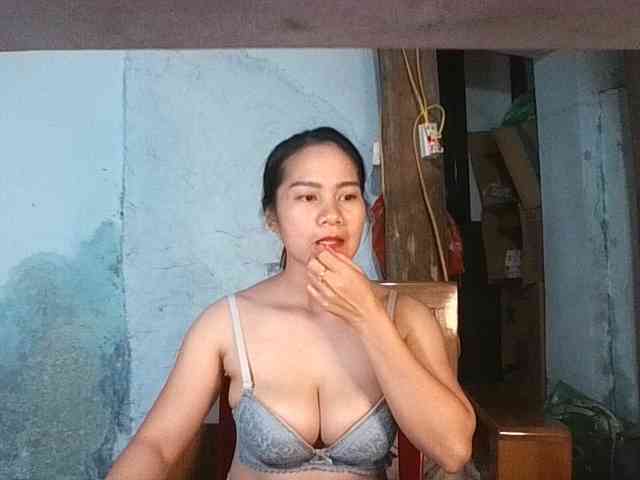 EllaShow93