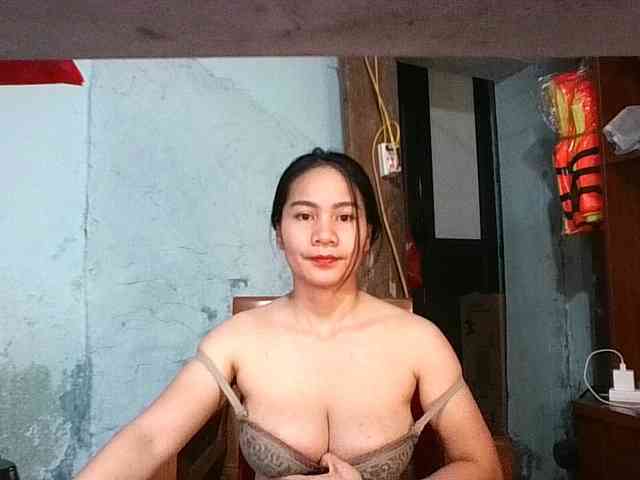 EllaShow93