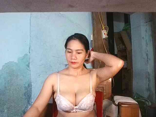EllaShow93