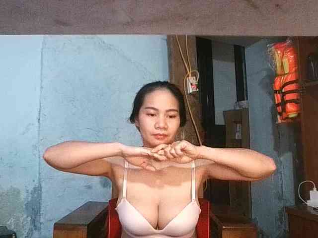 EllaShow93