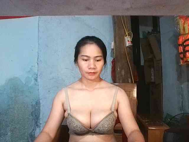 EllaShow93