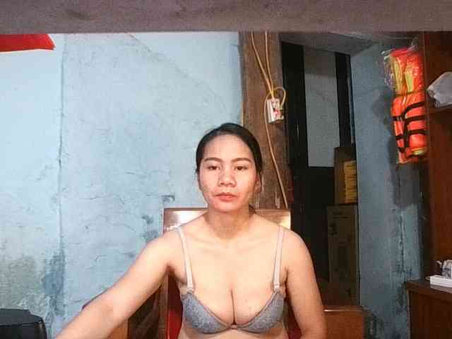 EllaShow93