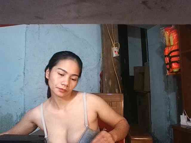 EllaShow93 webcam