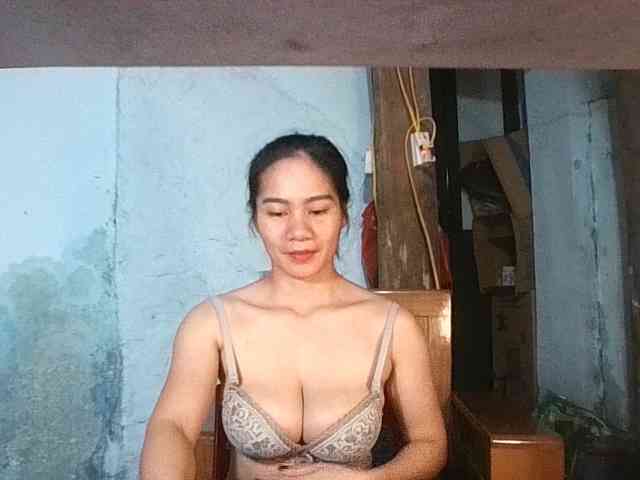 EllaShow93