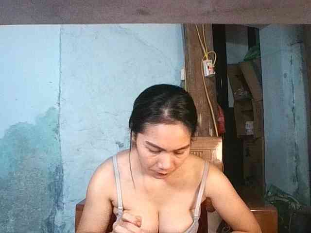 EllaShow93