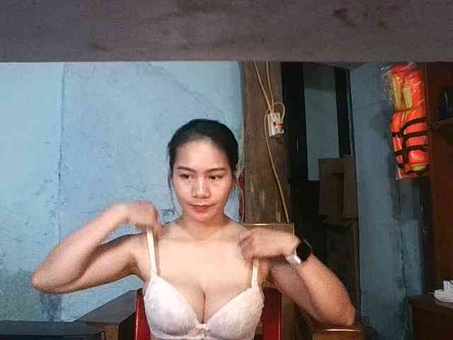 EllaShow93