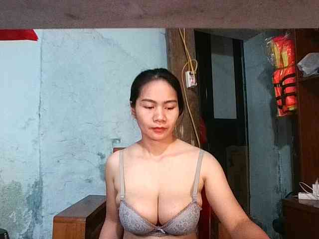 EllaShow93