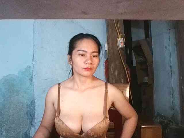 EllaShow93