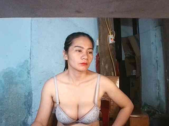 EllaShow93