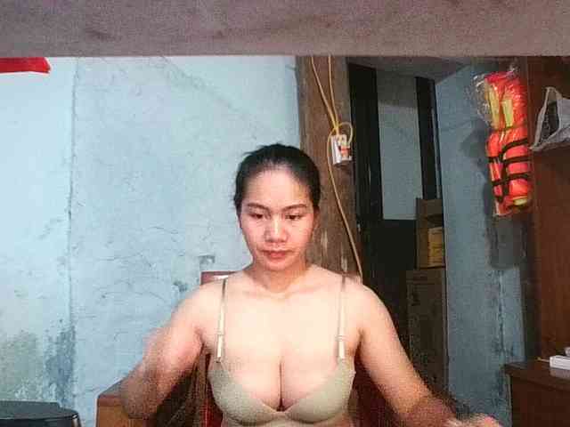 EllaShow93