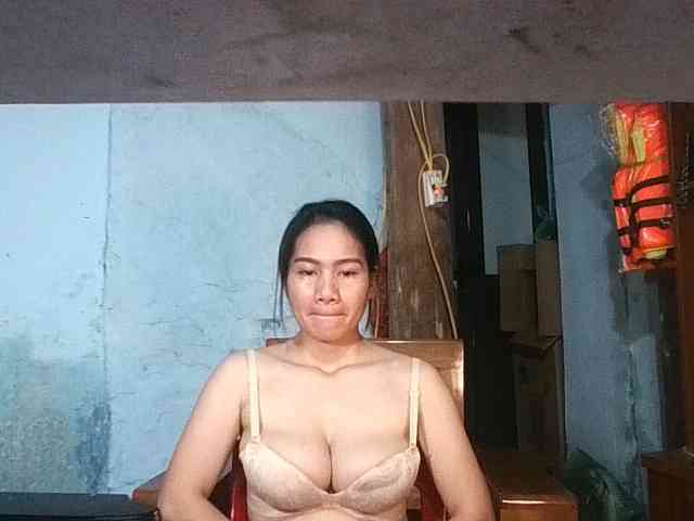 EllaShow93