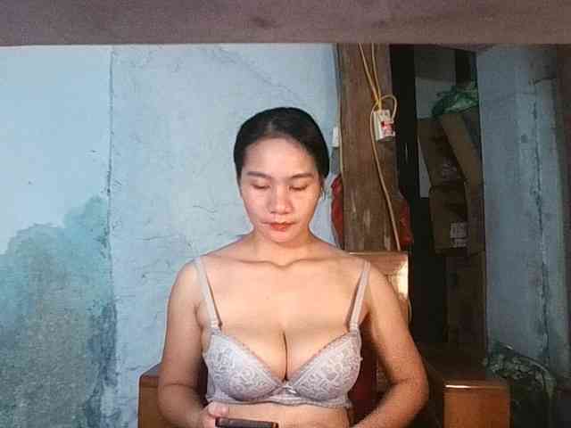EllaShow93