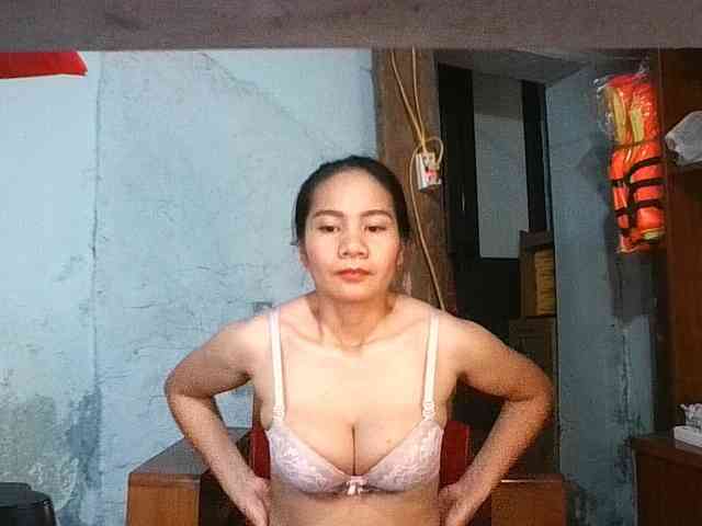 EllaShow93