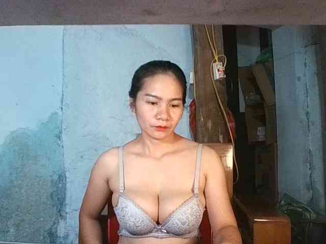 EllaShow93