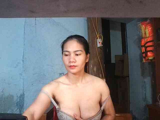 EllaShow93