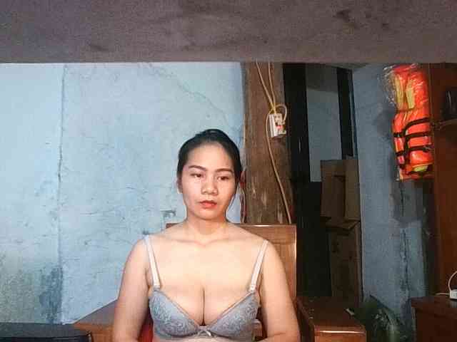 EllaShow93