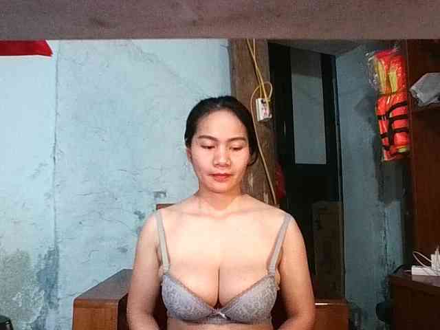 EllaShow93