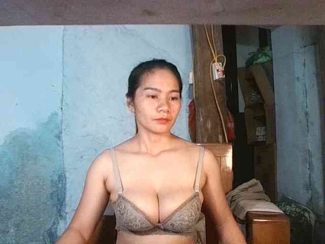 EllaShow93